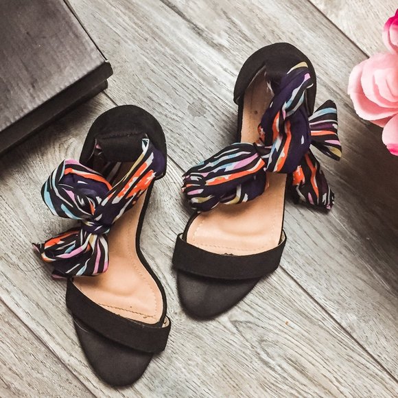 Coffee Date Ankle Strap Chunky Heel Sandal - Picture 2 of 3